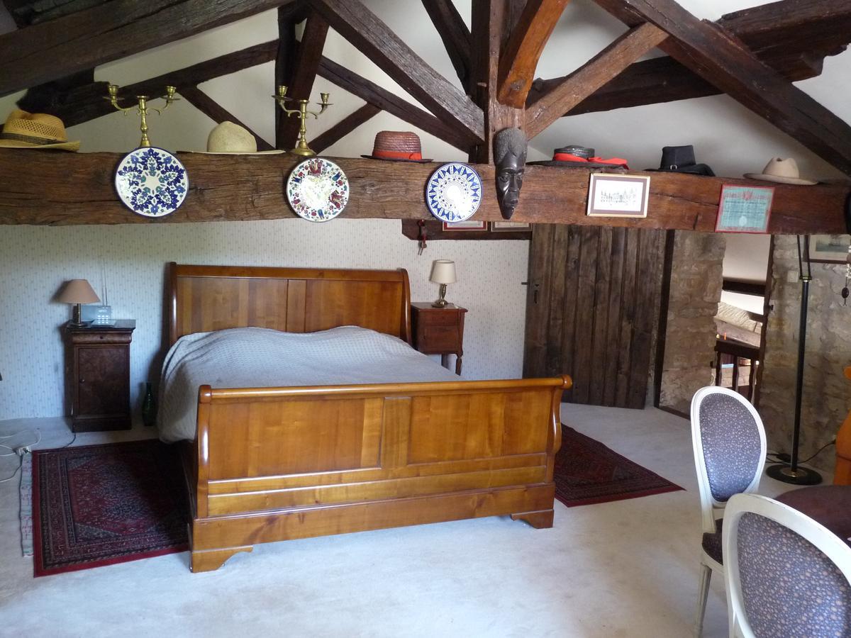 Вілла Moulin De Giroir Migne-Auxances Екстер'єр фото